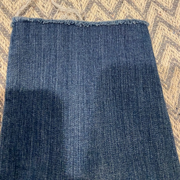 1822 Denim Frayed Ankle Skinny Jeans Size 4 - Picture 6 of 7